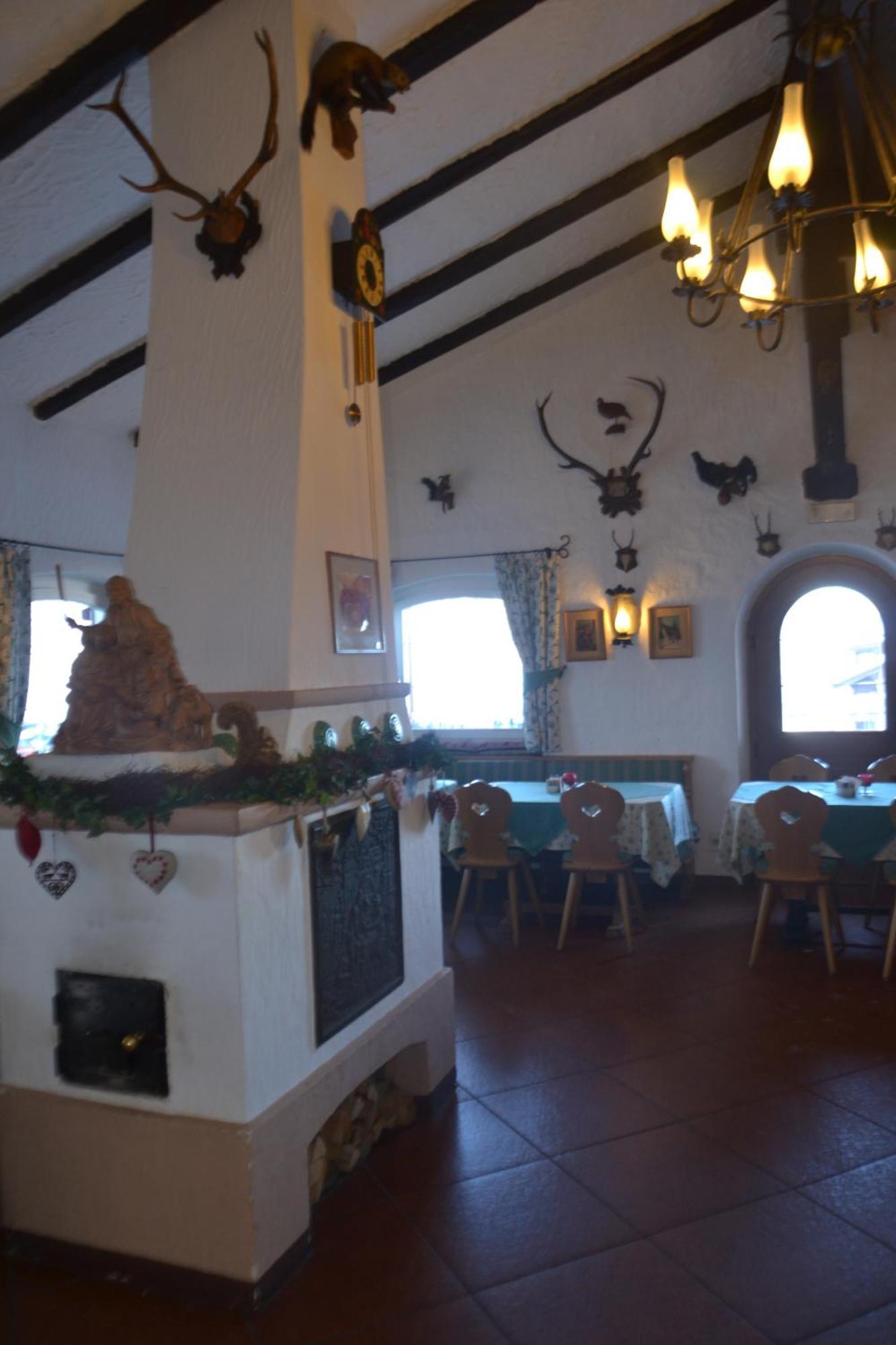 Hotel Scoiattolo Selva di Val Gardena Zewnętrze zdjęcie