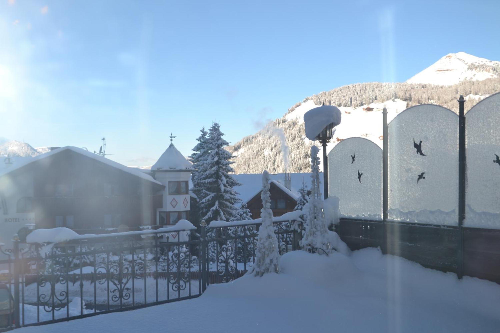 Hotel Scoiattolo Selva di Val Gardena Zewnętrze zdjęcie