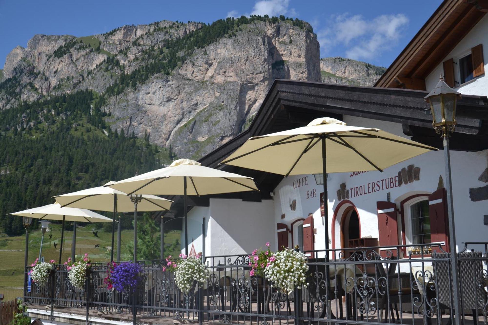 Hotel Scoiattolo Selva di Val Gardena Zewnętrze zdjęcie