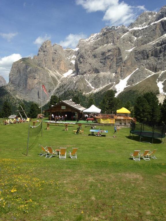 Hotel Scoiattolo Selva di Val Gardena Zewnętrze zdjęcie